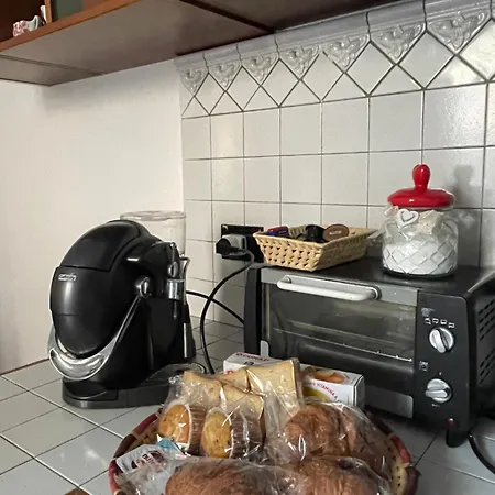 Beb Da Mena Apartamento *